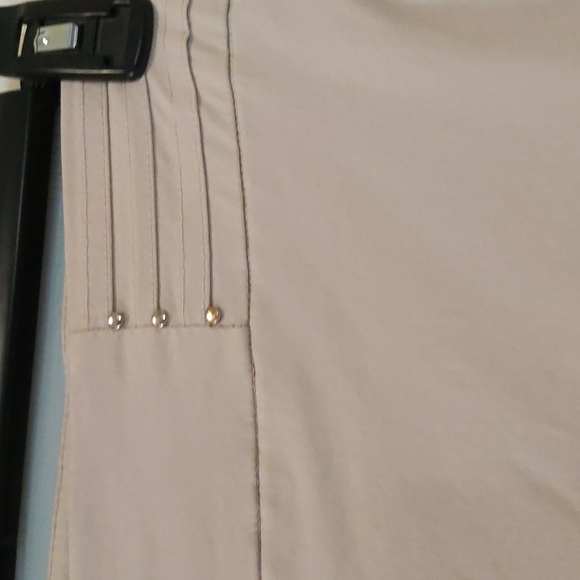 Bundle: coral & beige outfit - Picture 8 of 9